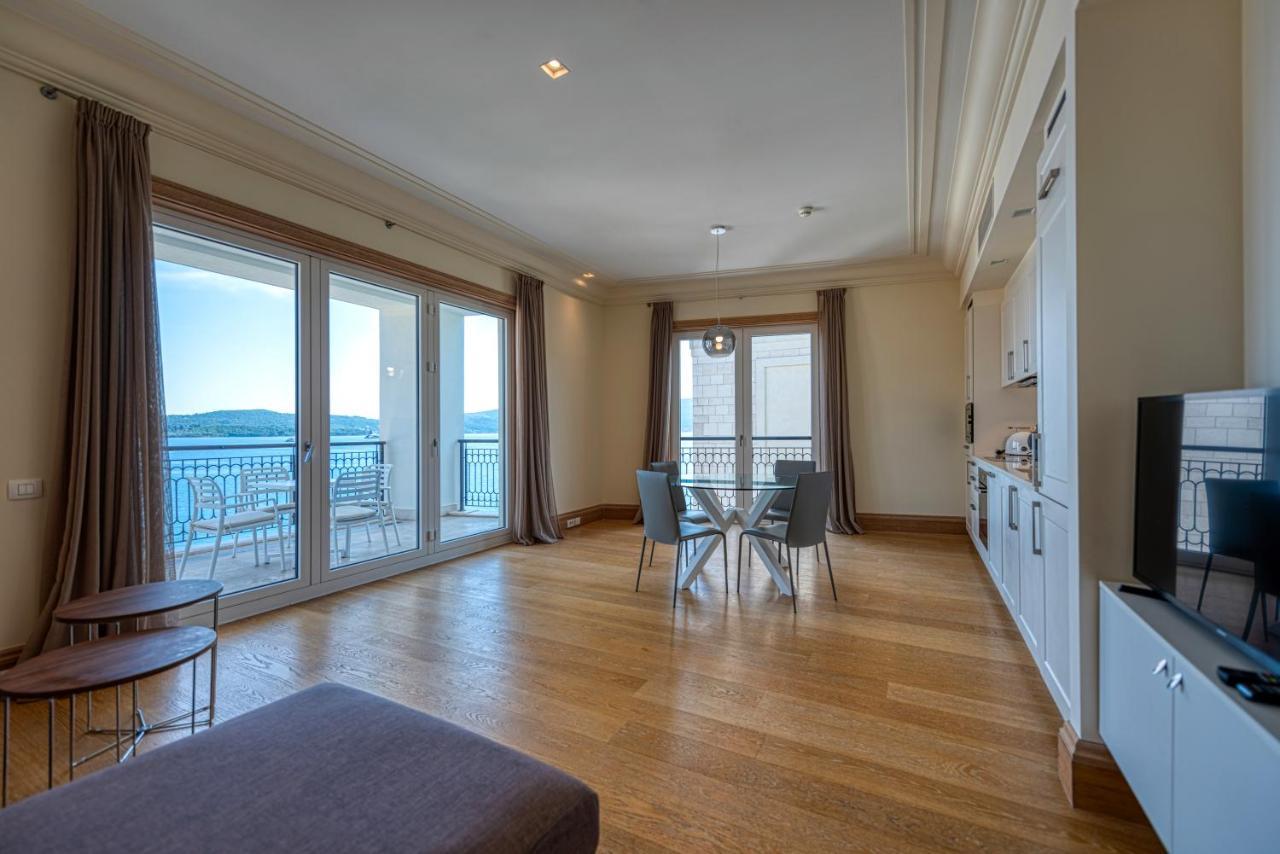 Porto Montenegro Residences Tivat Extérieur photo